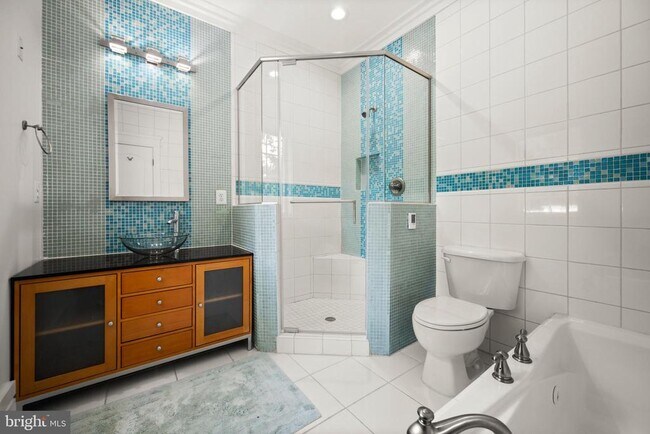 Building Photo - 9715 Singleton Dr