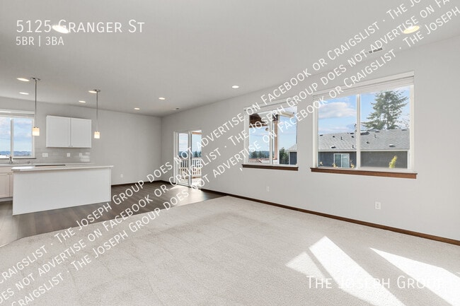 Building Photo - 5125 Granger St