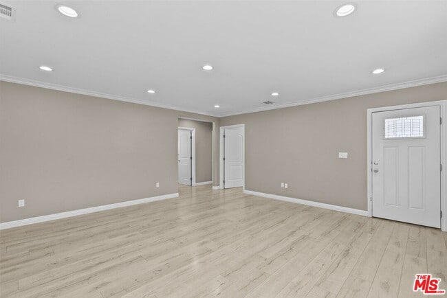 Building Photo - 6717 Cedros Ave