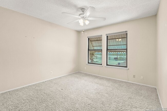 Building Photo - 162 Amistad Blvd