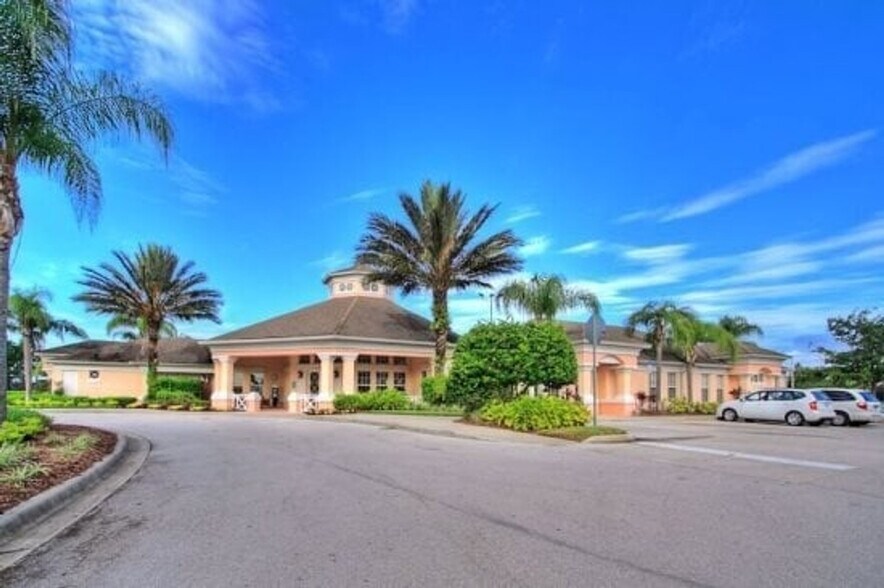 Building Photo - 8107 Coconut Pl