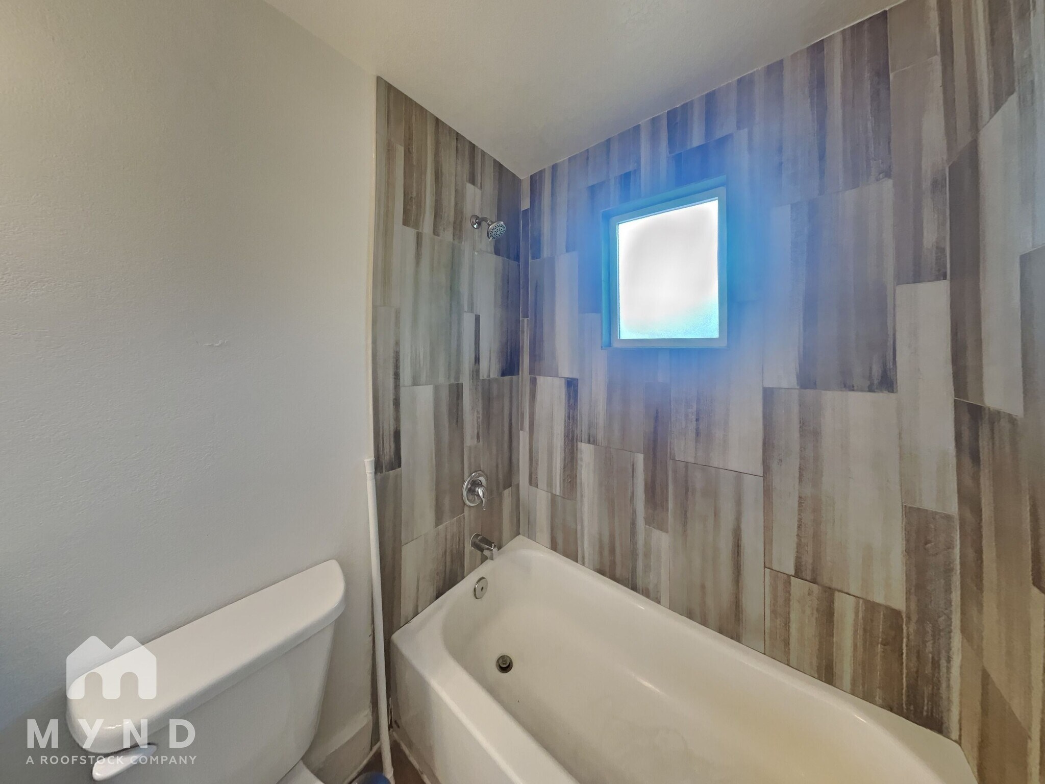 Building Photo - 4824 E Willetta St