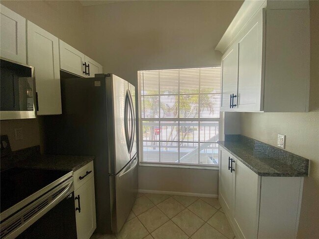Building Photo - 106 Sun Isle Cir