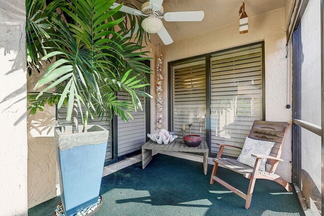 Building Photo - 4770 Brittany Dr S