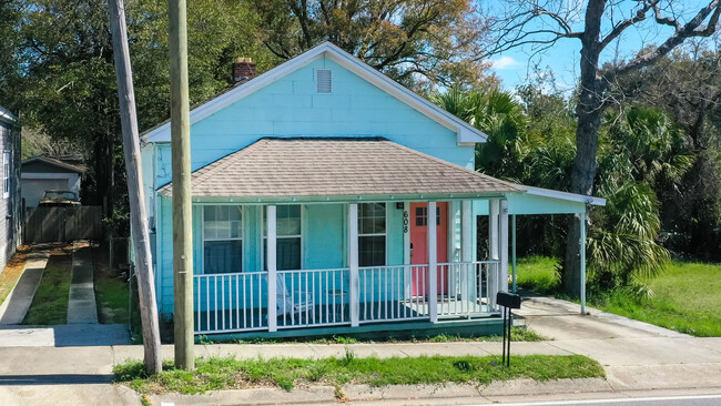 Primary Photo - 608 N 9th Ave