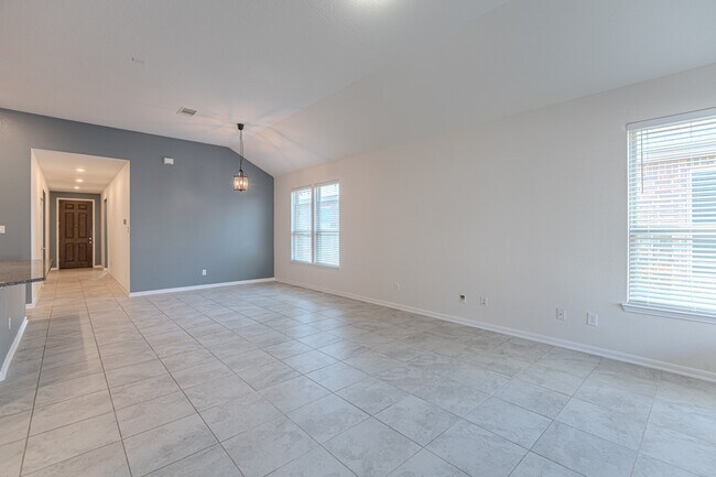 Building Photo - 2770 Cayden Crk Wy