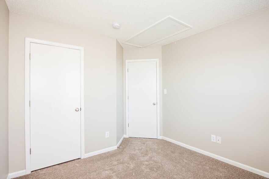 Building Photo - 427 Amhurst St SW