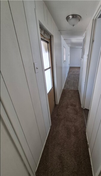 Building Photo - 3601 E Wyoming Ave