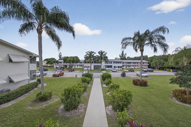 Building Photo - 16 Sussex A