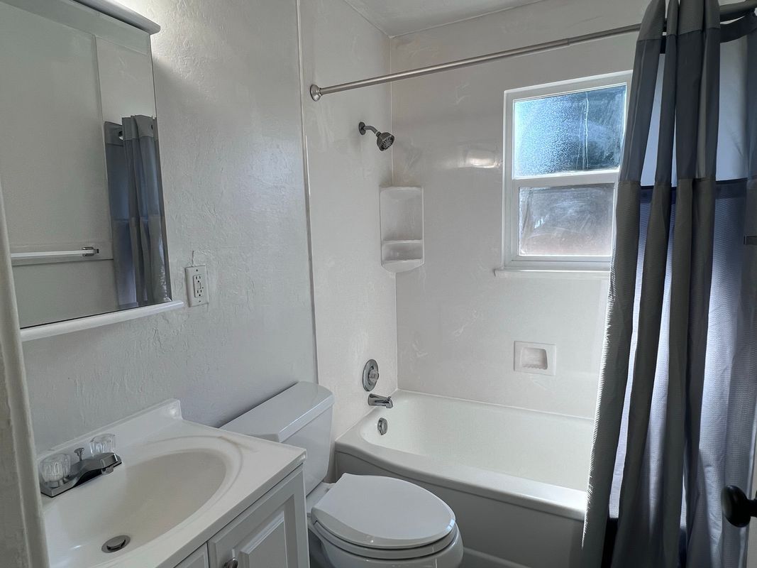 Building Photo - 187 Old Bernal Ave