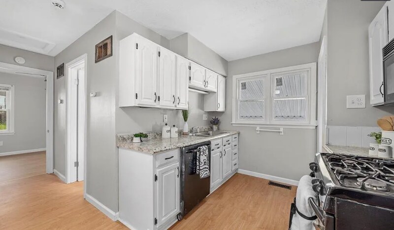 Building Photo - 3536-3540 St Sebastian Ln