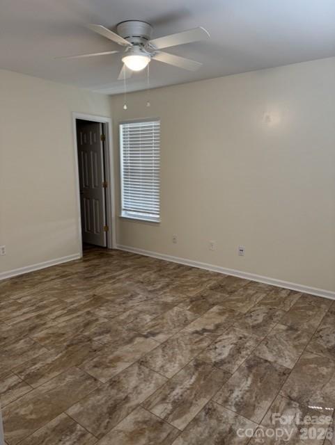 Building Photo - 102 Winding Canyon Dr