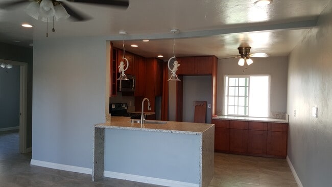Building Photo - 4255 Altadena Ave.