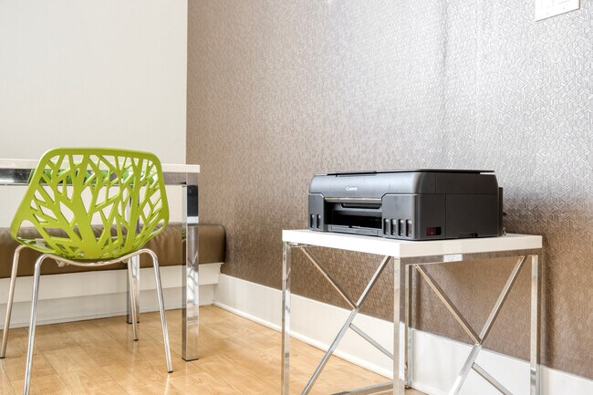 Building Photo - 3251 Lowell Blvd