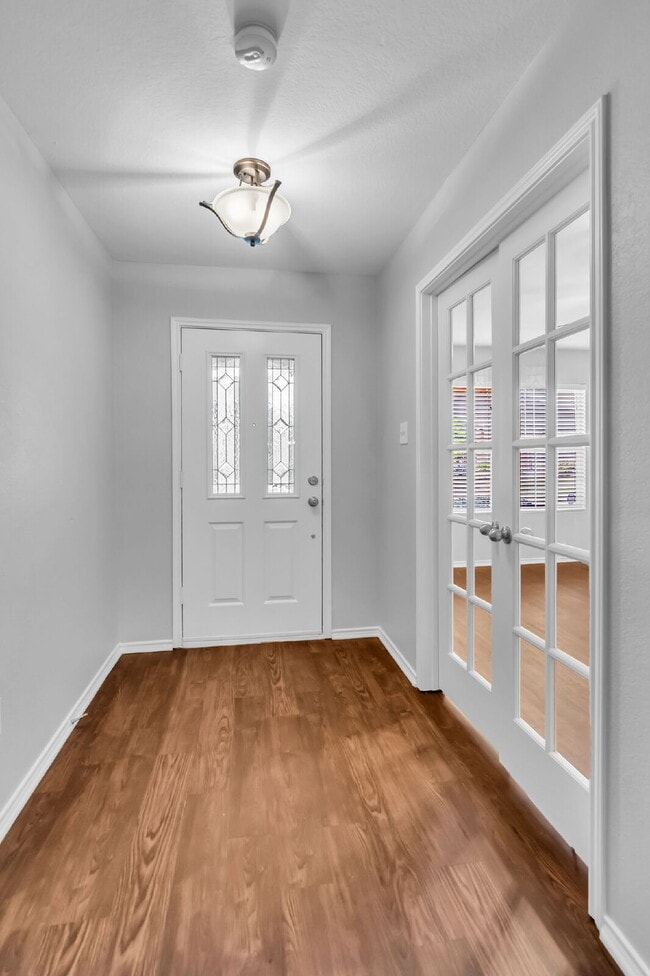 Building Photo - "Spacious 4-Bedroom Home – 2,085 Sq Ft For...