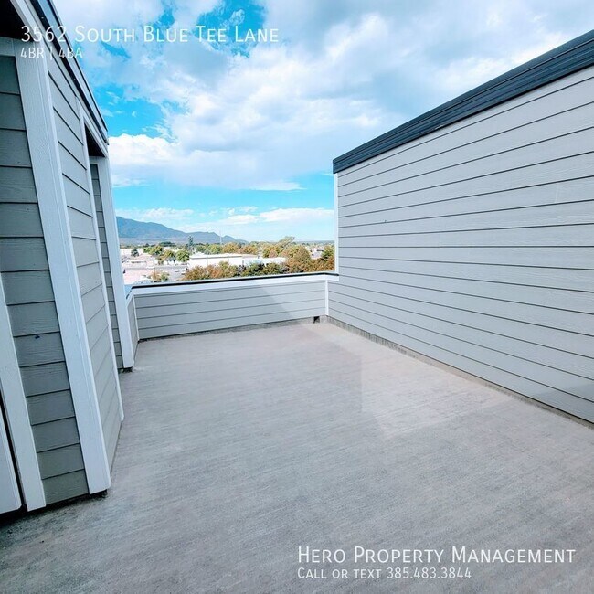 Building Photo - 3562 Blue Tee Ln