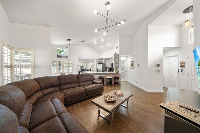 Building Photo - 366 Bedford Ave