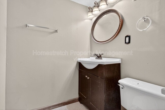 Building Photo - 2403 Gardner Dr