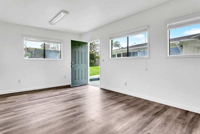Building Photo - Gorgeous single story home in La Jolla wit...