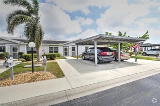 Building Photo - 6815 Sandtrap Dr