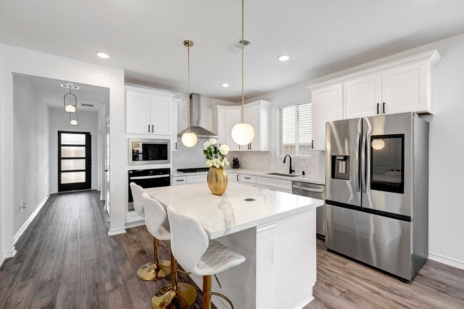 Building Photo - 1413 Grass Bnd Dr