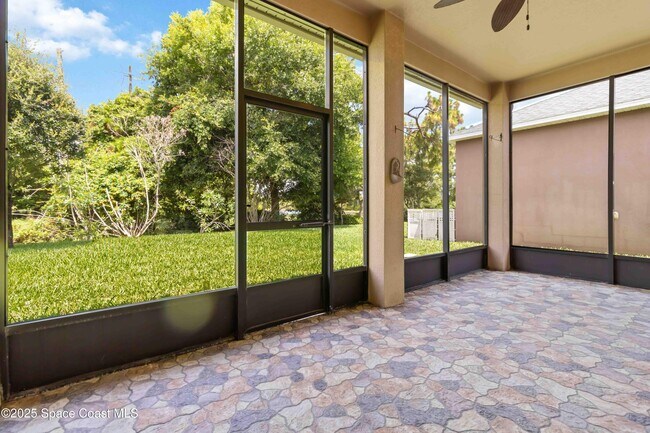 Building Photo - 3140 Constellation Dr