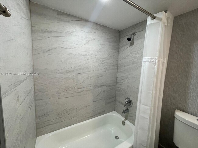 Building Photo - 7800 S Colony Cir