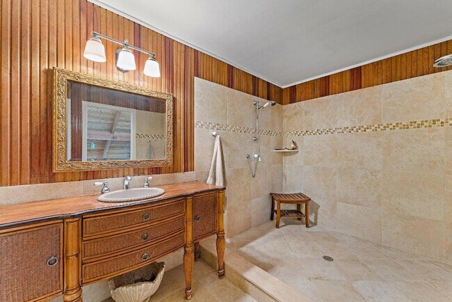 Building Photo - 1605 US-1