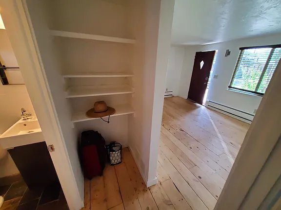 Building Photo - 403 23rd St