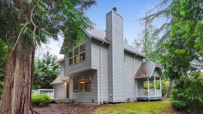 Building Photo - Bright 3-Bed Bothell Home with Attached Garage, Cozy Fireplace, and Private Garden Oasis