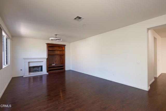 Building Photo - 778 Entrada Dr