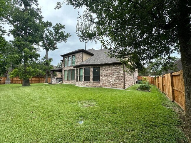 Building Photo - 46 Fort Arbor Ln