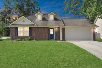 Building Photo - 18178 Woodsdale Ct