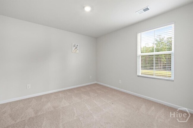 Building Photo - 142 Bottlebrush Dr