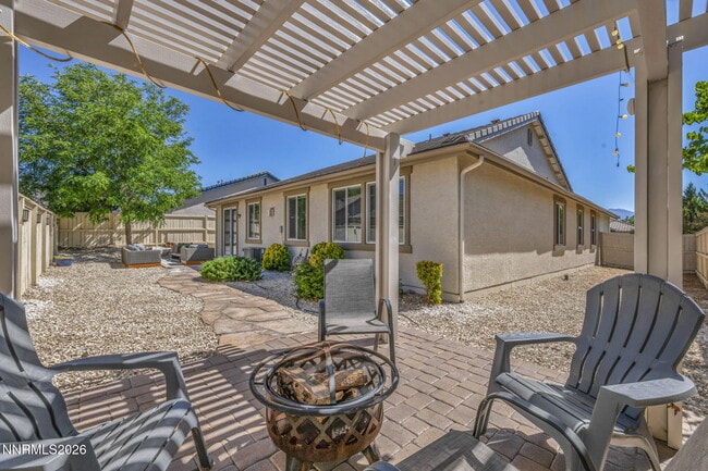 Building Photo - 10740 Cedar Rock Dr