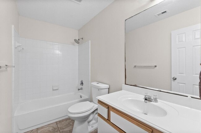 Building Photo - 16957 Wren Hill St