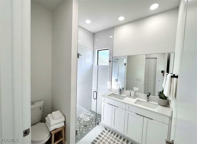 Building Photo - 3544 NW 41st Pl