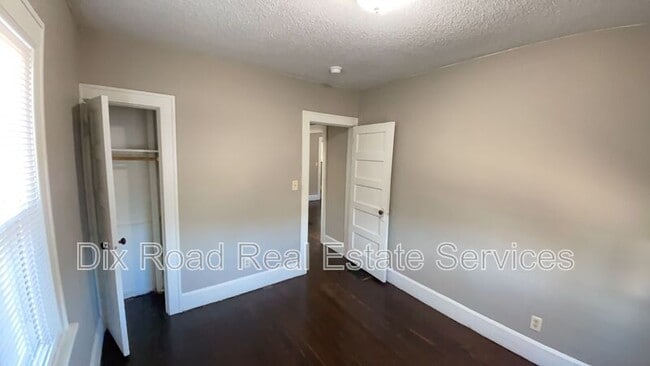 Building Photo - 306 Hudson Ave