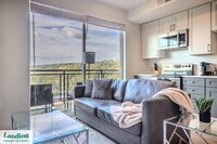 Building Photo - 210 E Green St