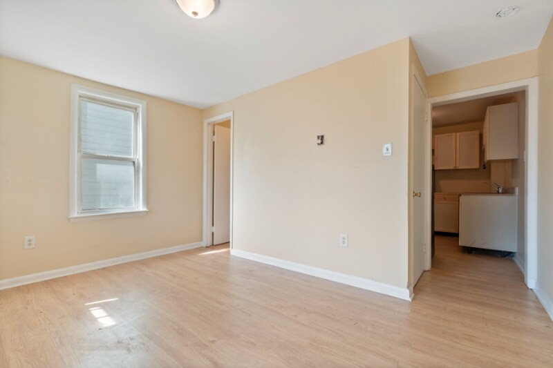 Building Photo - 426 Jonathan St