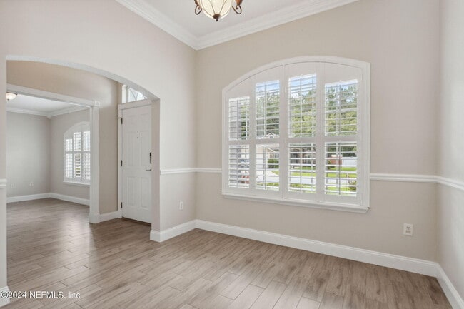 Building Photo - 13260 Bonaparte Ln