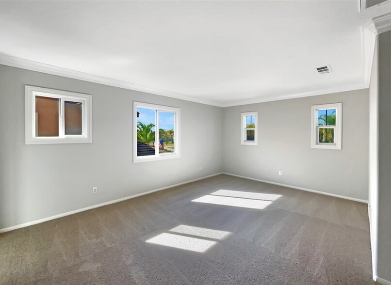 Building Photo - 37326 La Lune Ave