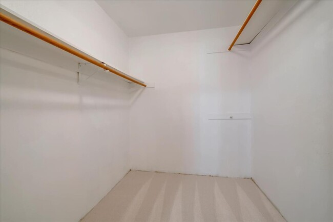Building Photo - 39191 Argonaut Way