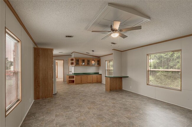 Building Photo - 1345 FM 405 Rd