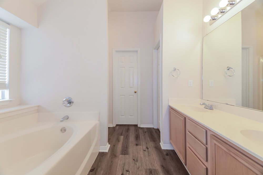 Building Photo - 1811 Caddo Lake Dr