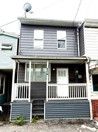 Building Photo - 404 W Penn St