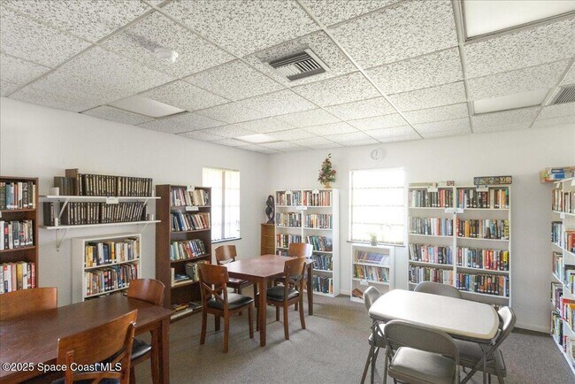 Building Photo - 2700 N Hwy A1A
