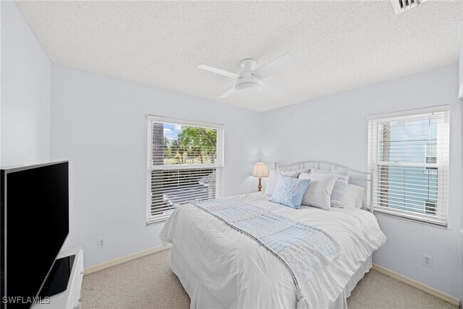 Building Photo - 121 Wading Bird Cir