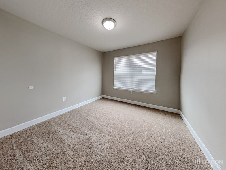 Building Photo - 1538 Scrub Jay Ct