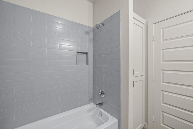 Building Photo - 1129 N 7th St